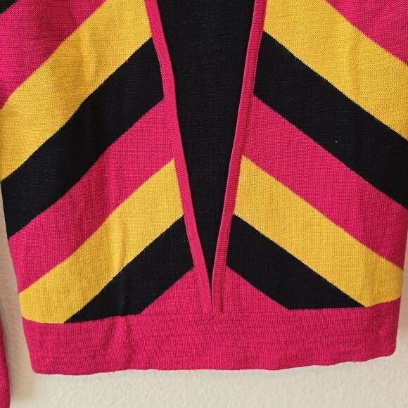 Vintage mio essa turtleneck sweater  size small.  ( see measurements) - Picture 3 of 10